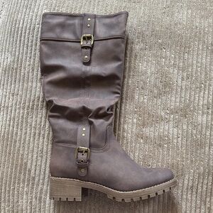 Women’s Brown Mid-Calf Buckle Leather Boots